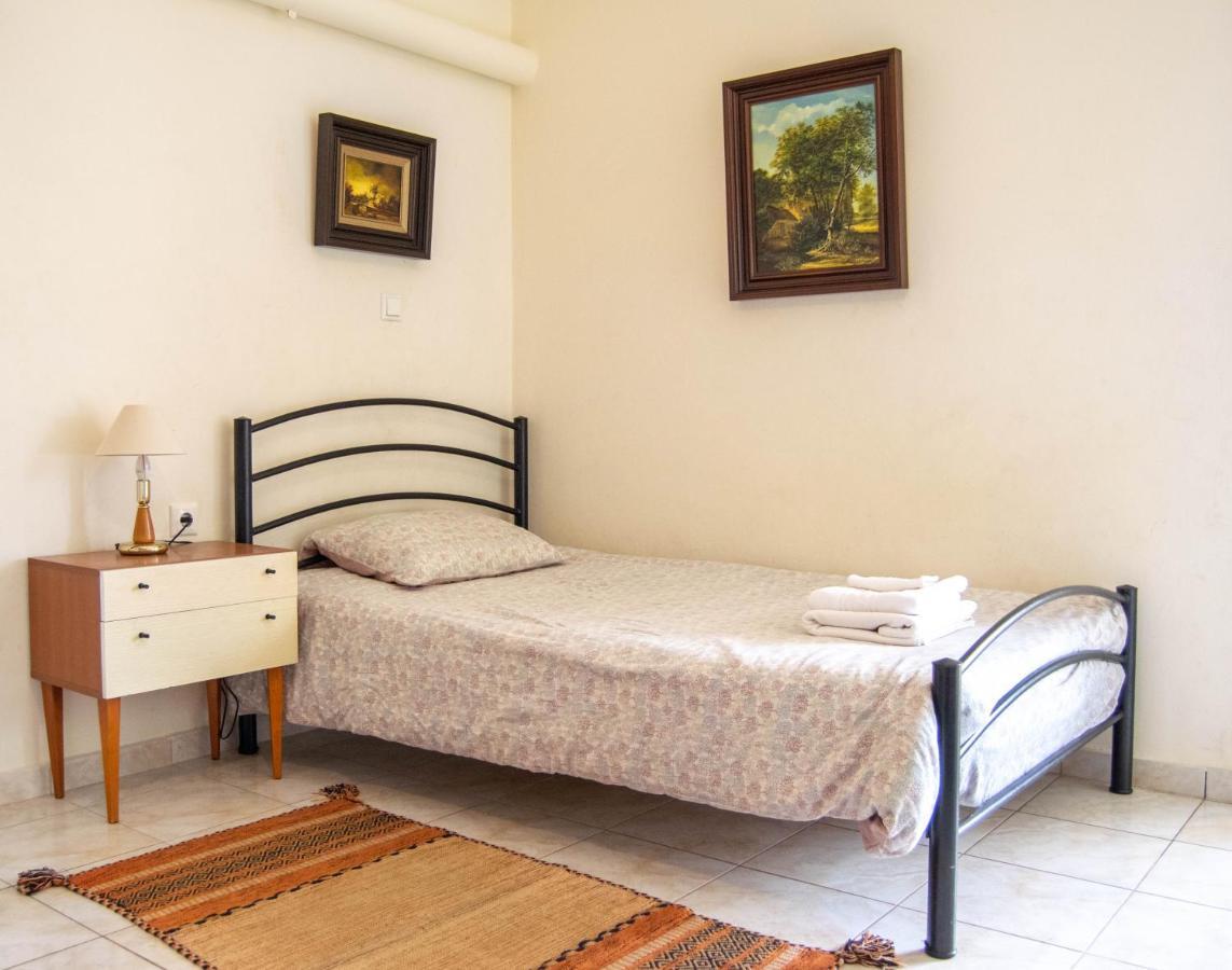 Gallery Suites "Athina" Mesolóngion Exteriör bild